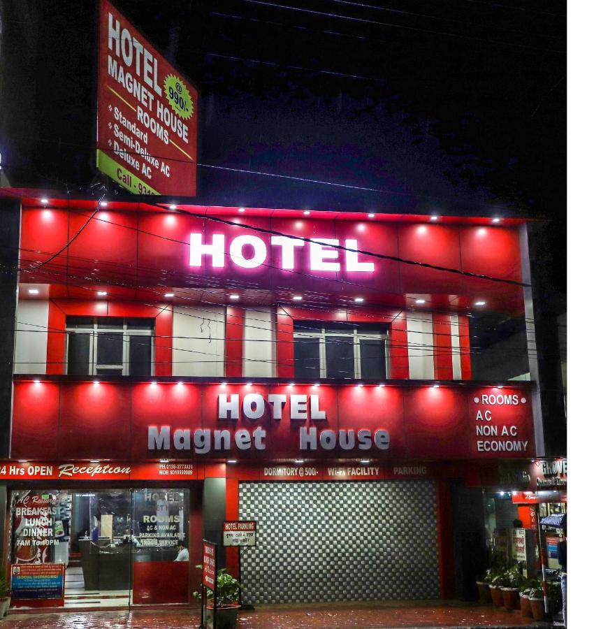 Hotel Magnet House Dehradun Bagian luar foto